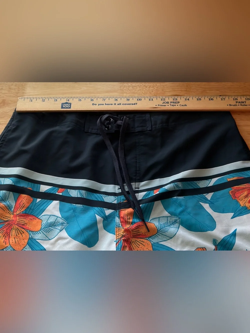 Ron Jon Surf Shop Men’s Blue Floral Print Board Shorts Size 34